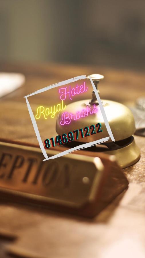 Hotel Royal Brooks Чандигарх Экстерьер фото
